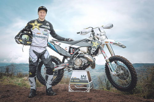 胡斯瓦那2021 Enduro工廠車隊 數字技術重塑越野競速新標桿